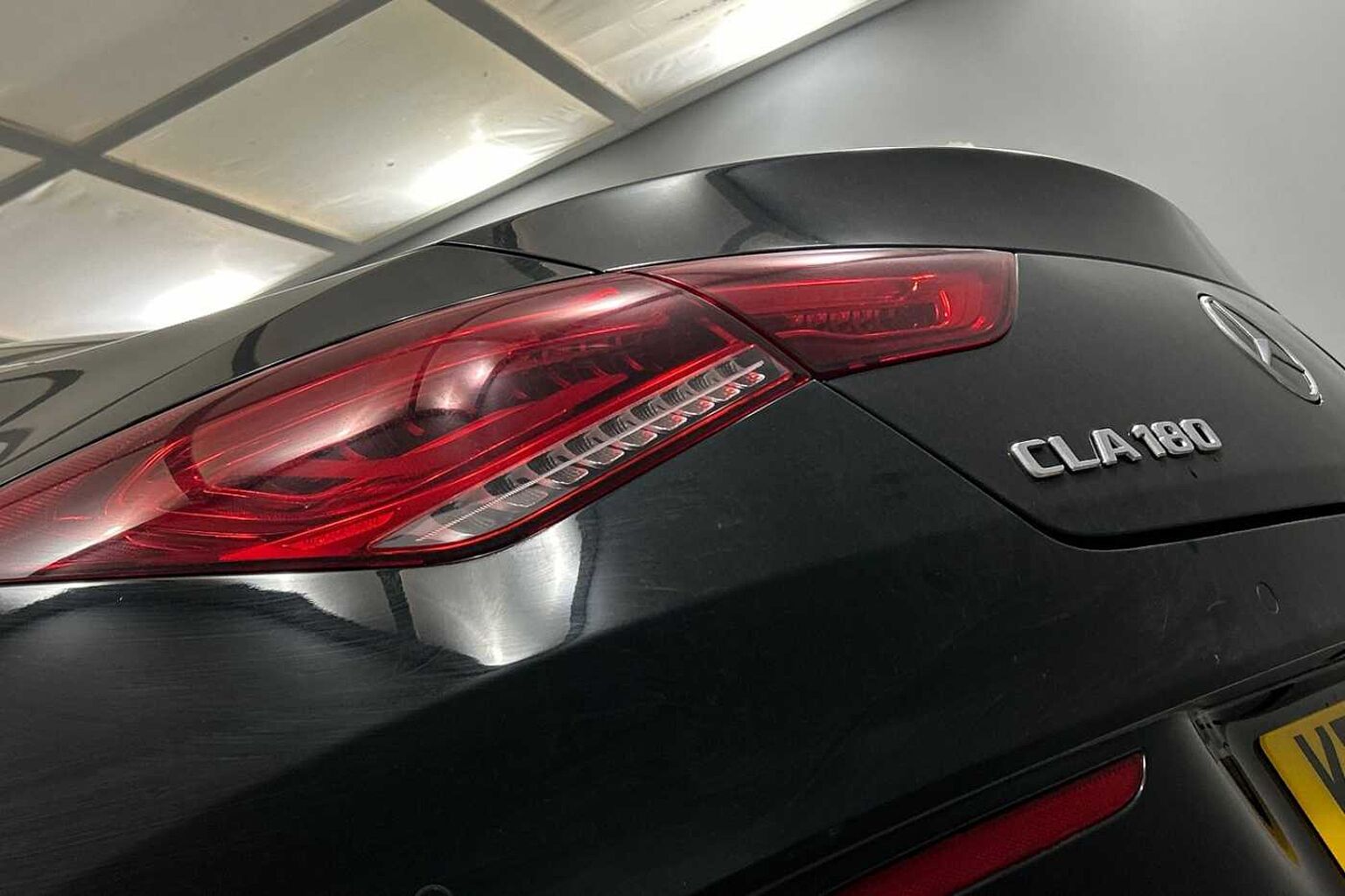 Mercedes-Benz CLA 1.3 (136ps) 180 AMG Line Executive 7G-DCT