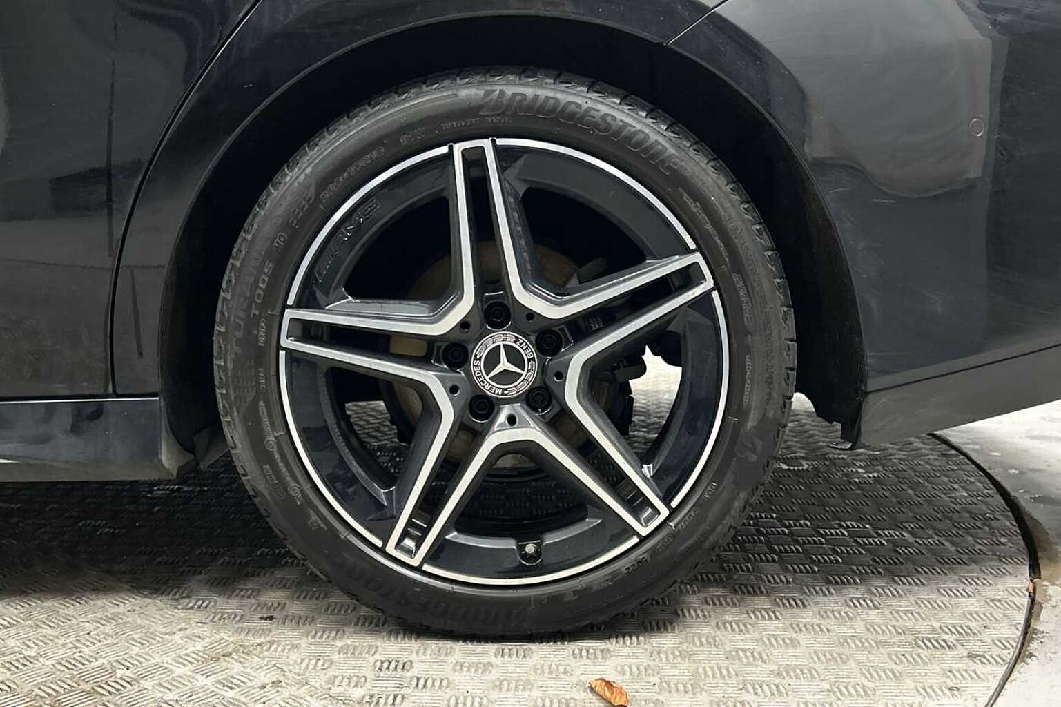 Mercedes-Benz CLA 1.3 (136ps) 180 AMG Line Executive 7G-DCT